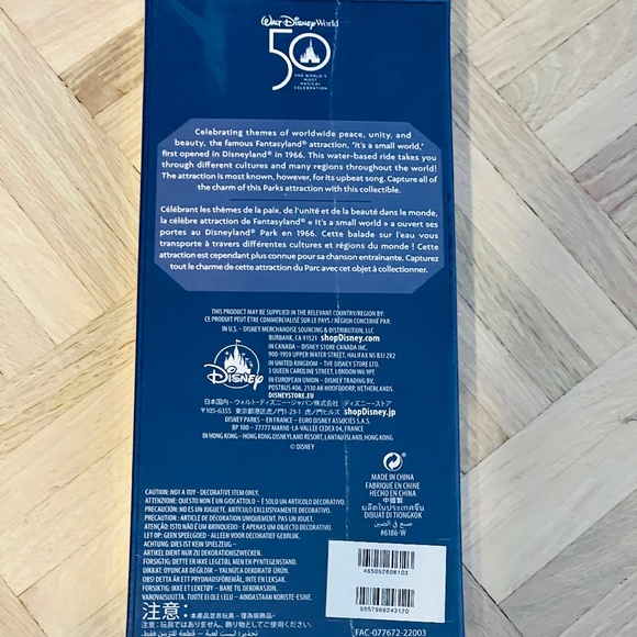 Mickey Mouse Main Attraction - It's a Small World Collectible Key - Picture 2 of 2